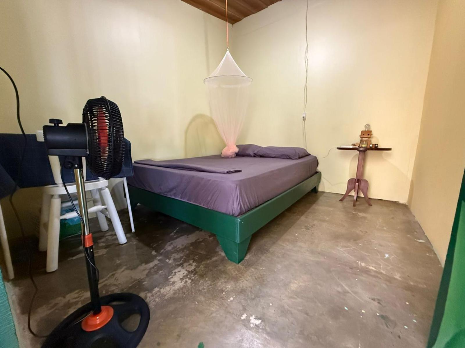 Casa Mamre Hostel Кахуита Екстериор снимка